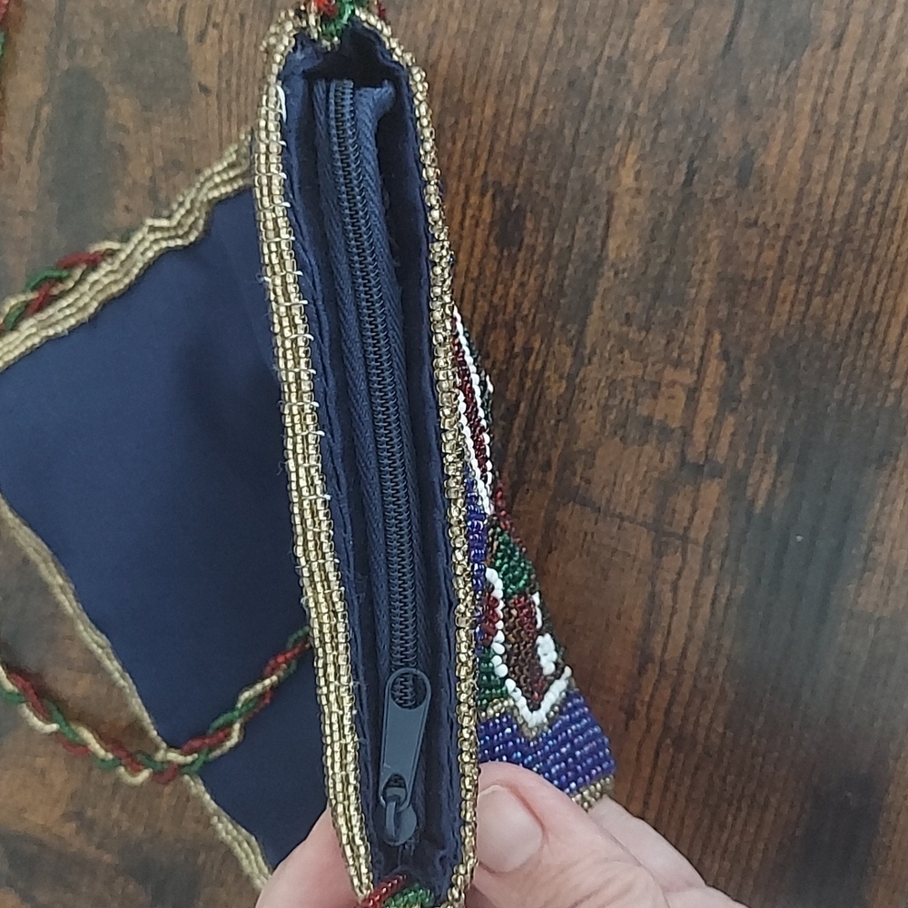 C Marie Beaded Holiday Gingerbreadman Crossbody - Picture 5 of 10